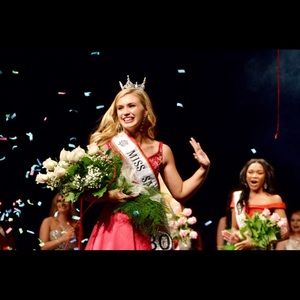 Meet your Posher, Abby